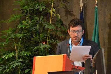 HOW TERRITORIAL AUTHORITIES FACED ECONOMIC CRISISD